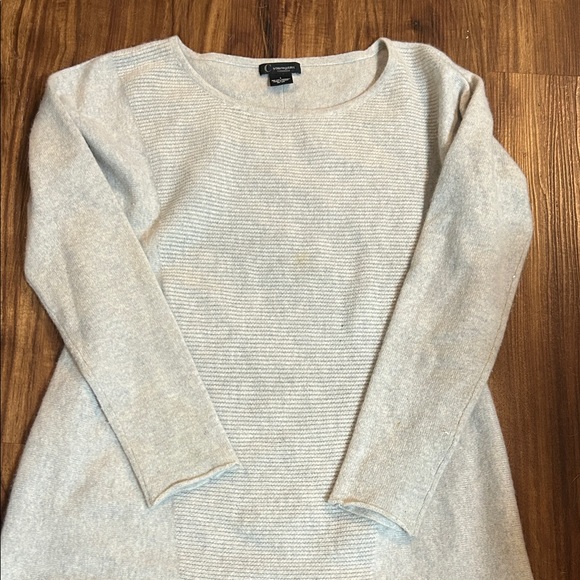 Bloomingdale's Gray Sweater Cardigan - Picture 2 of 4